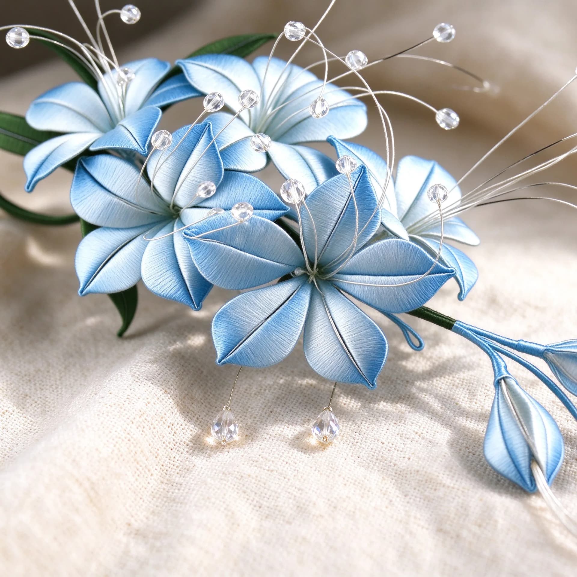Close-up detail of the Chanhua blue trailing jasmine hairpin